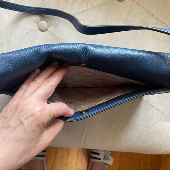 Michael Kors Blue Oversized Clutch Leather Purse Handbag - Picture 5 of 8